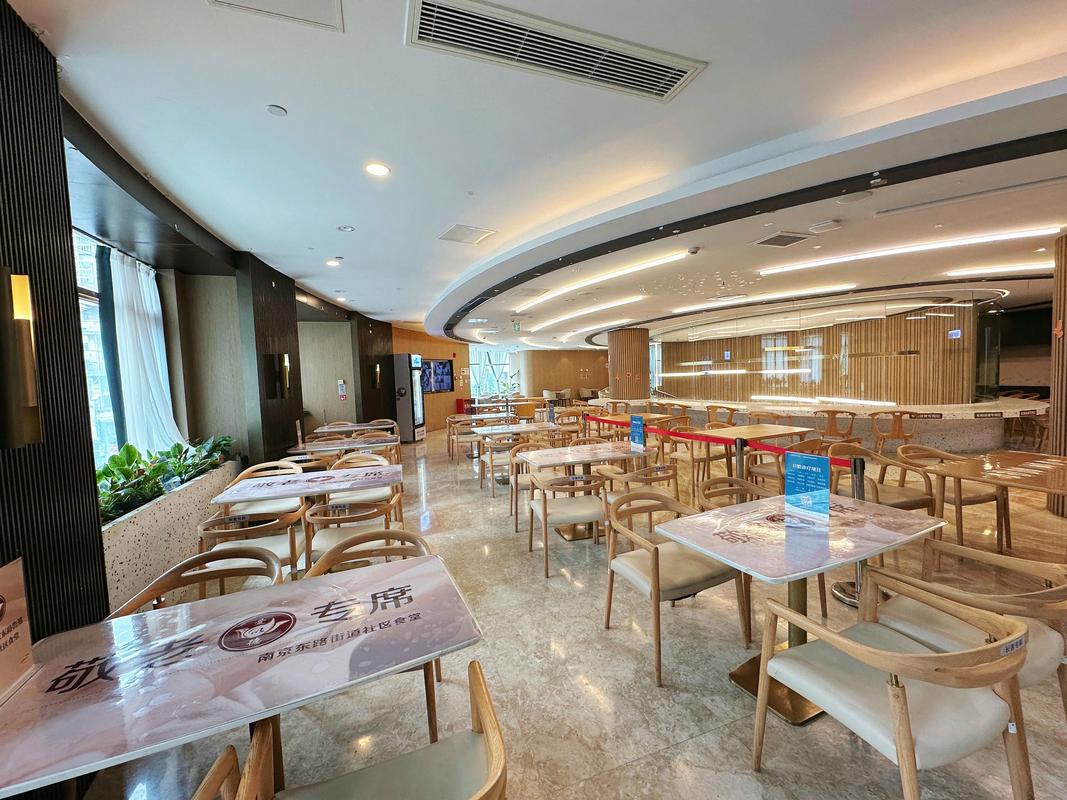 南京社区连锁餐饮门店实景布局