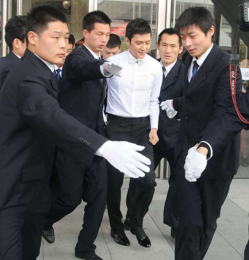 沉默站岗的网络保镖