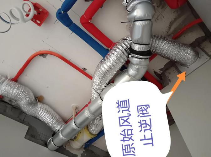 卫生间排气扇错误与正确安装位置对比图