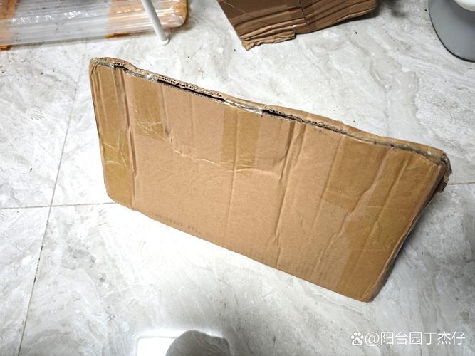 昂贵的儿童手工材料包开箱对比廉价散装材料