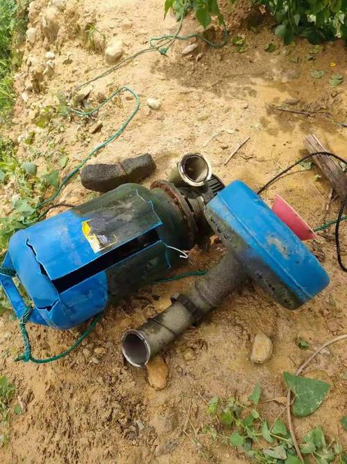 水产养殖塘灾后增氧机定损现场实拍