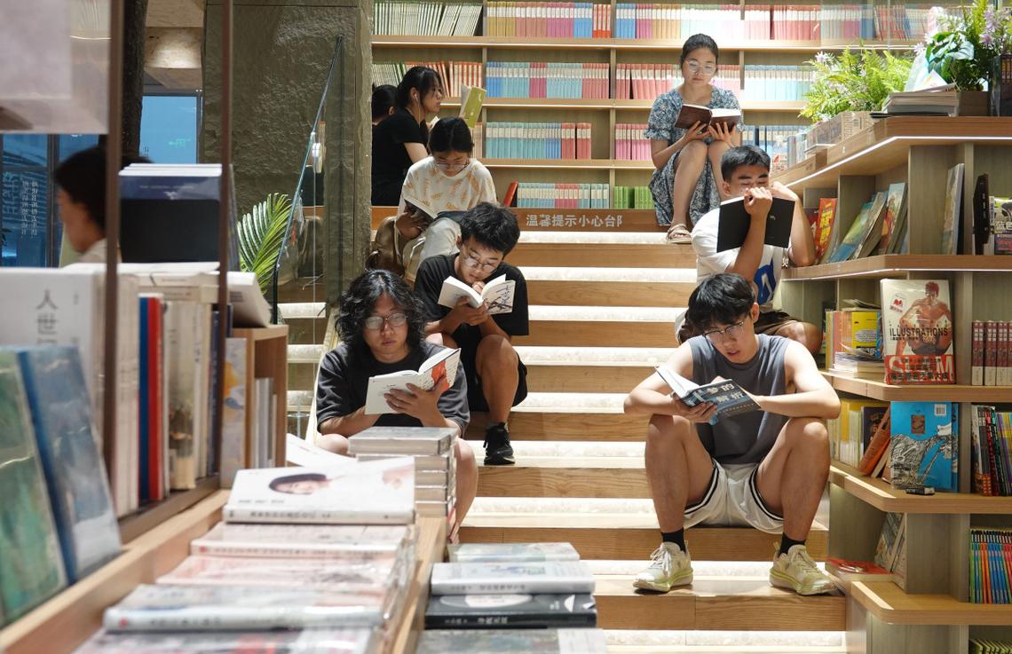 双塔边的年轻小书场
