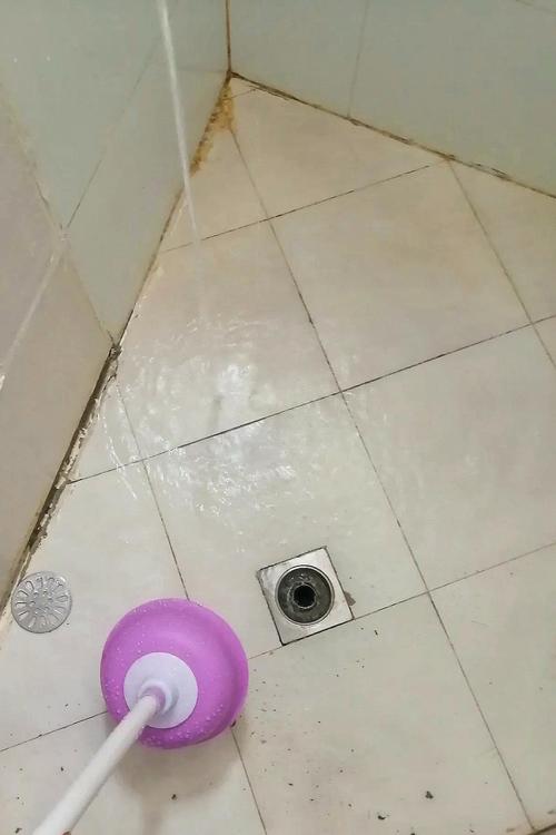 装完验收不用盯半天，摸这几个地方就够