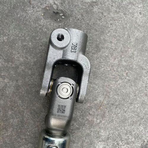 汽车转向机连接十字轴实物图