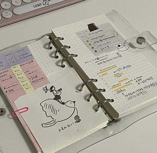 摊开写满待办格子的手帐本实拍