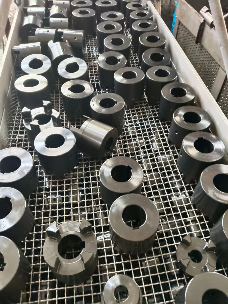 金属零件磷化处理后表面发白掉粉现象