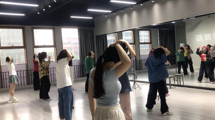 舞蹈教学零基础基训站姿课堂实拍