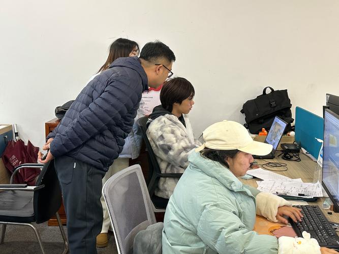 职业院校教师企业跟岗实践现场