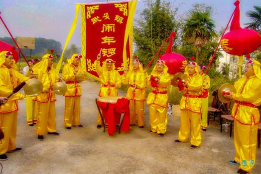 湖北南漳阴锣鼓老艺人表演现场