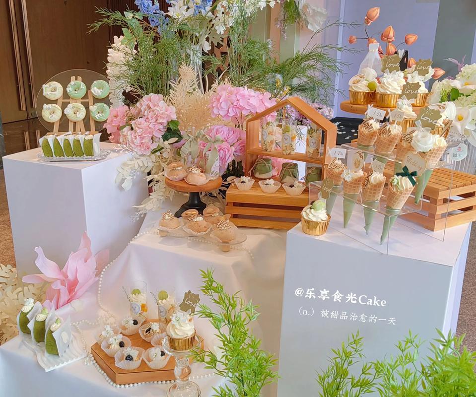 微型婚礼精致甜品台主题装饰