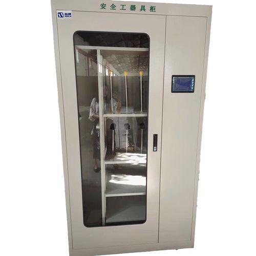 机械加工车间恒温柜存放高精度量具图