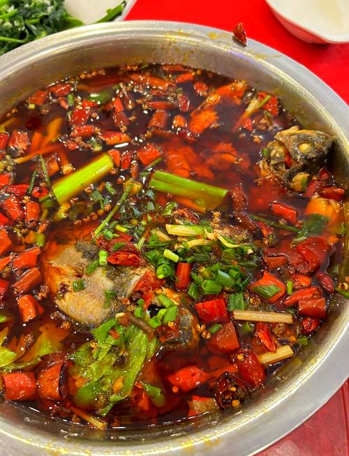 重庆大足邮亭鲫鱼红烧成品