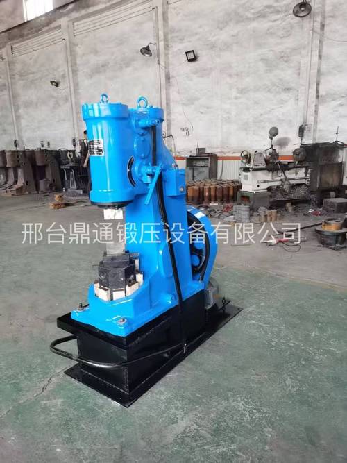 工业空气锤成品出厂打压检测实拍