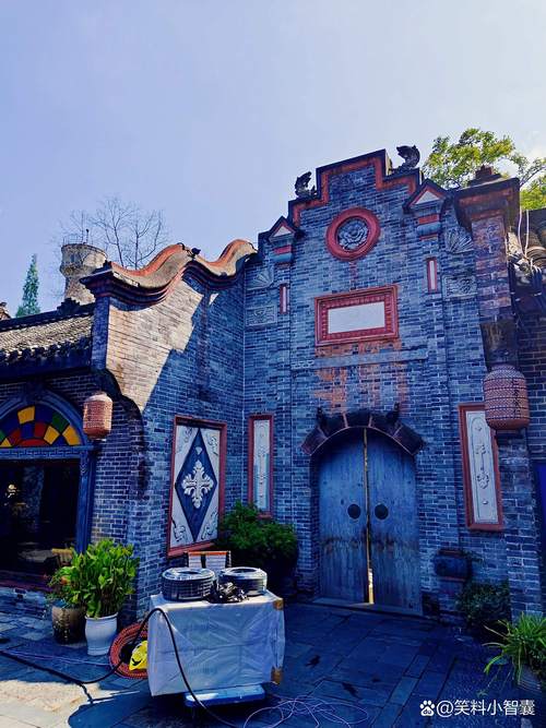 二、安仁古镇:住进民国先生的宅子,而不是仿古商业街