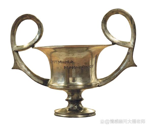奖杯的隐秘人生：从荣耀象征到心理投射物-因为所以