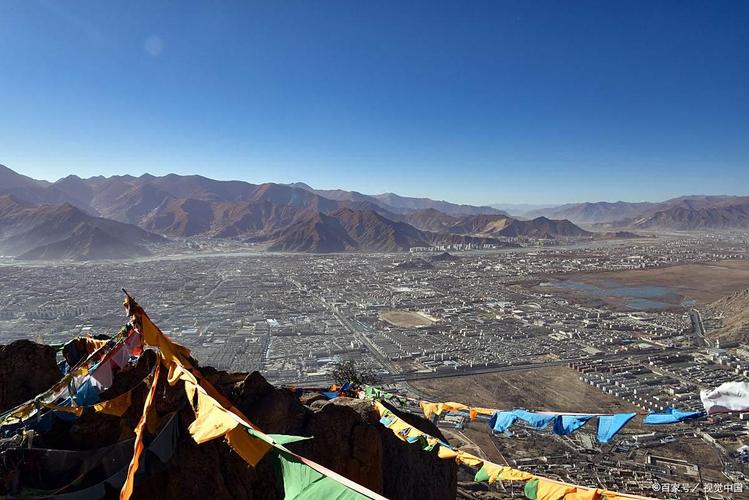 第三站:色拉寺后山——海拔4000米的“二人世界”