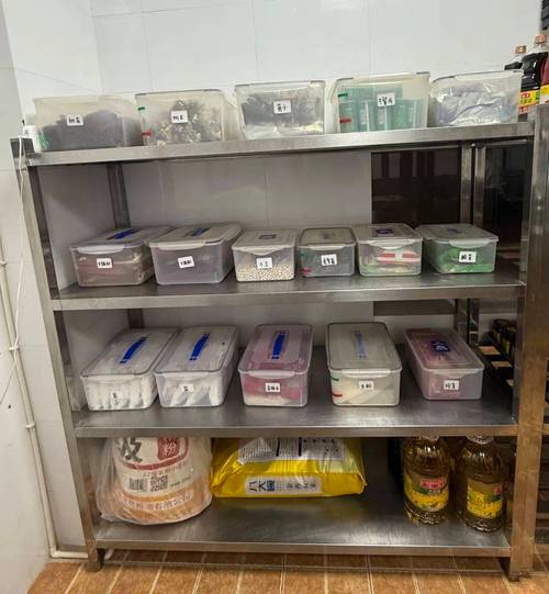 餐饮门店核心配方保险柜存放实拍