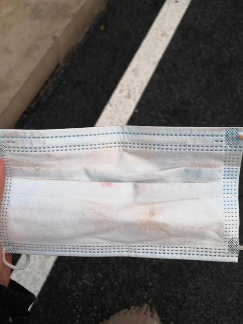 定妆定得好,口罩蹭不掉