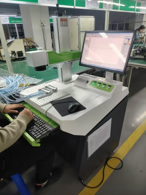 工业条码打印机流水线安装调试现场图