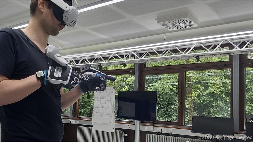 工业级力反馈VR手套模拟设备操作
