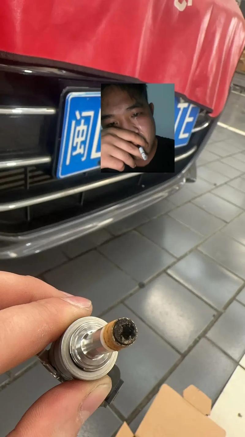 车主自检测喷油嘴堵塞排气管白纸测试实景图