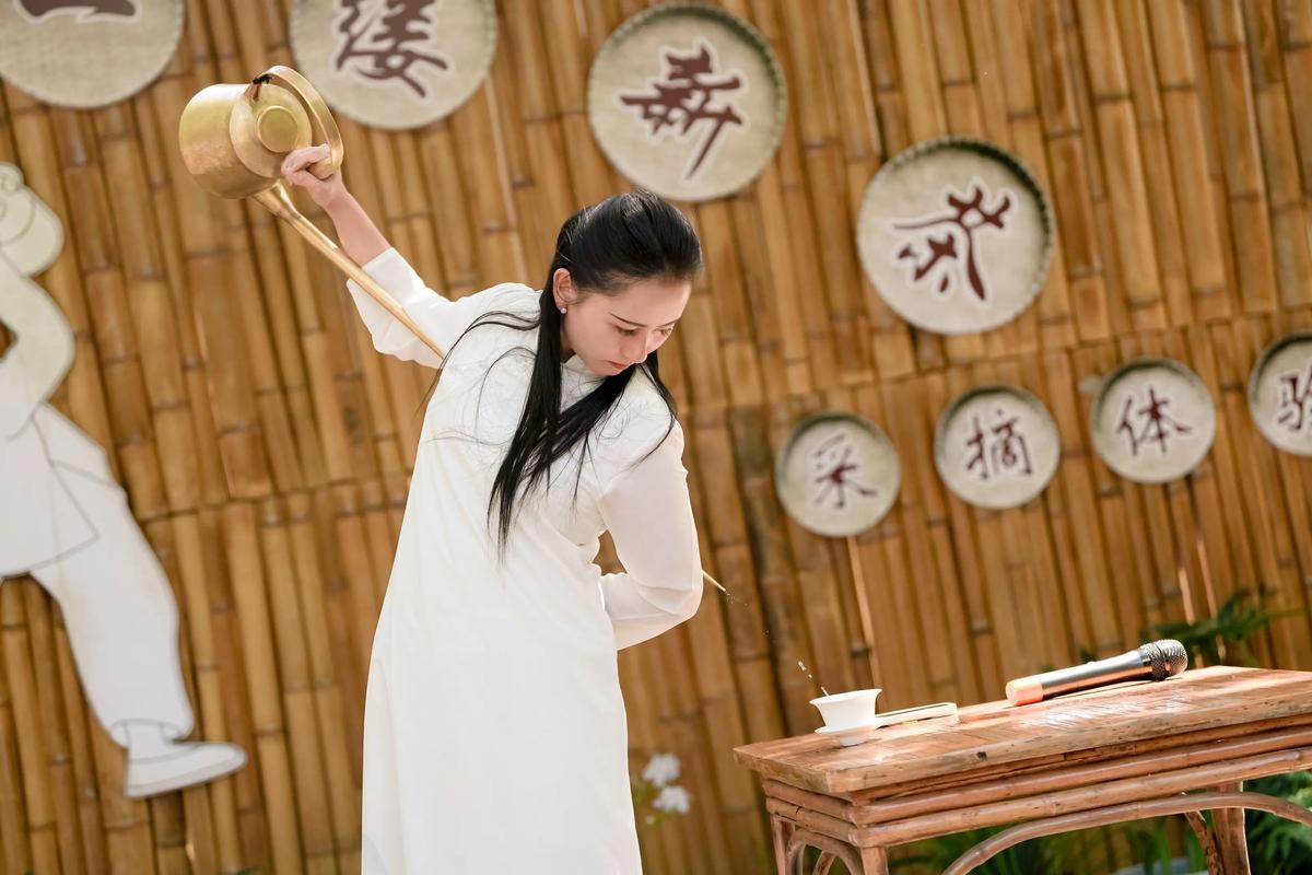 茶艺能表演,茶道不能演