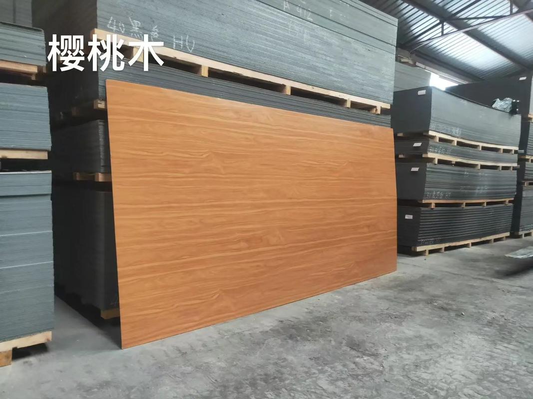 铝塑板拉丝石纹木纹表面效果对比图