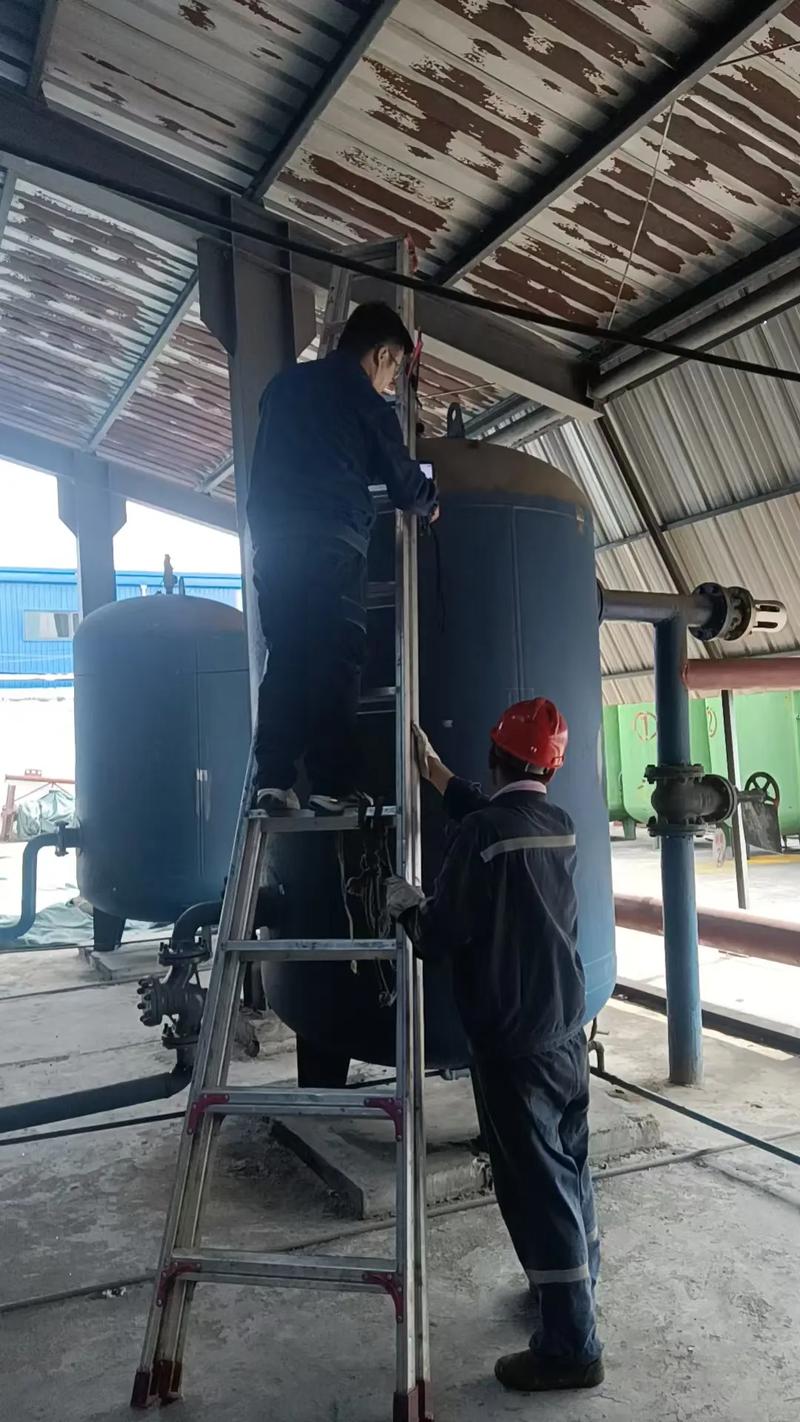 工业储料罐焊缝X光探伤检测现场