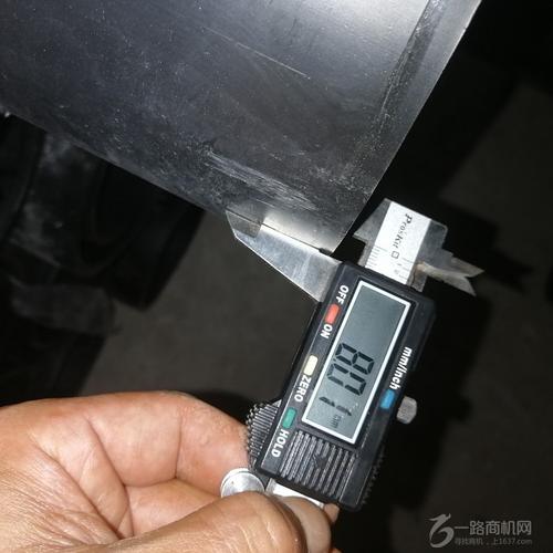 缸体水套内壁气蚀坑卡尺测量图