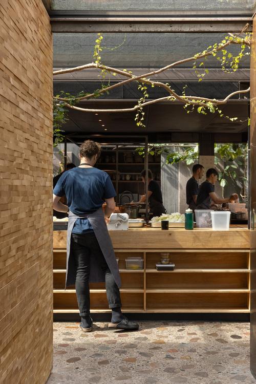 digital nomad working in cafe