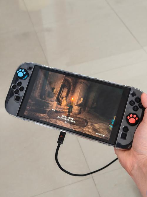 掌机模式运行塞尔达传说王国之泪的Switch屏幕