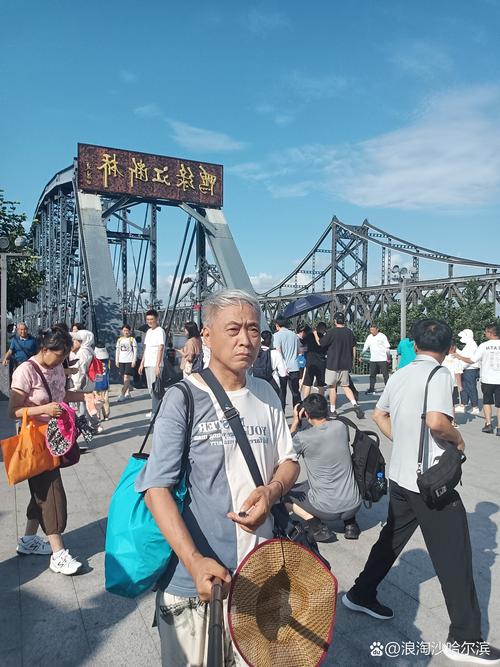 图们江边：一脚踏两国，看人间悲喜