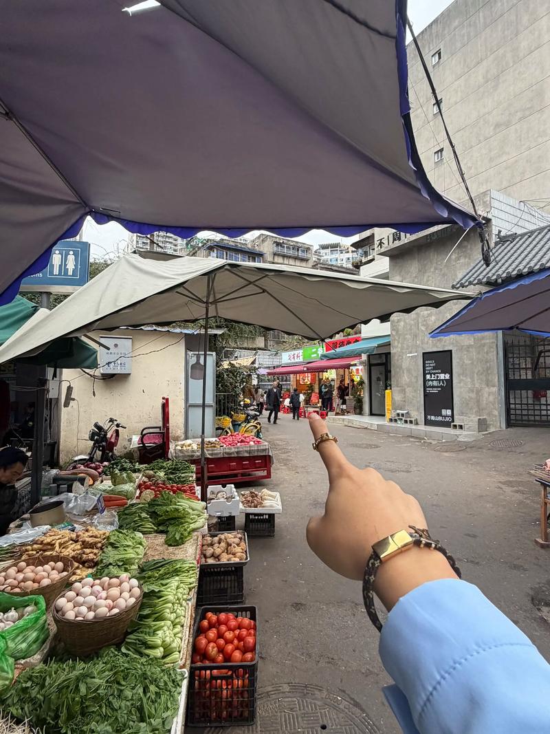 玉林菜市场清晨