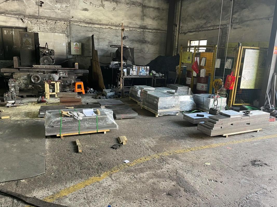 工业精密冲压件工厂客户改稿记录实拍页