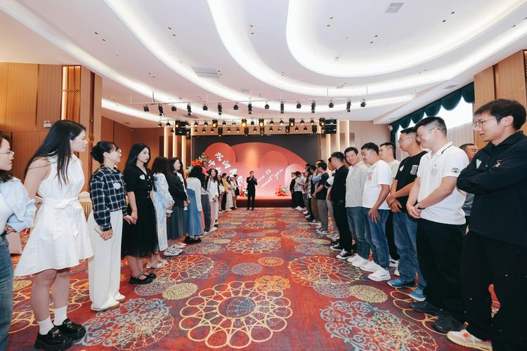 制造企业工会青年员工周末联谊活动现场
