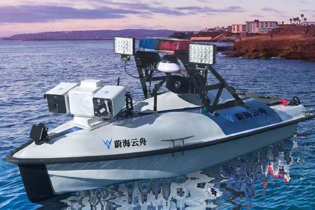 浙江舟山沿海养殖无人巡逻艇作业图