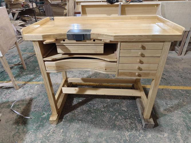 金丝街银作局工作台