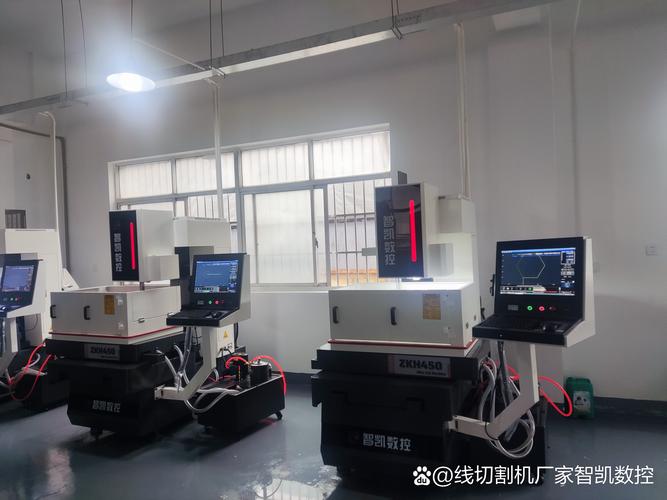 数控切割机厂家装配车间实拍