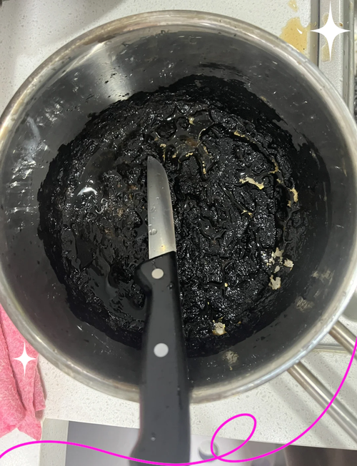 熬焦糖失败糊锅状态