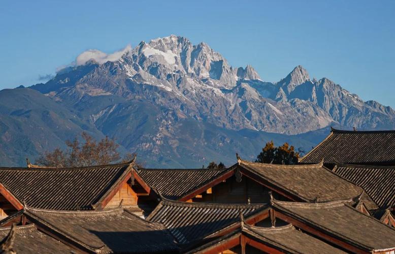 丽江雪山观景露台