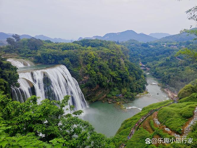 贵州黄果树大瀑布水帘洞内侧观景视角
