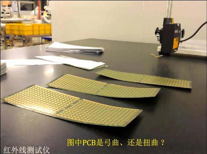 汽修车间测量油底壳翘曲间隙操作图
