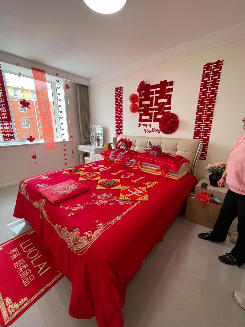 婚宴酒店赠送婚房实拍图 简陋家具