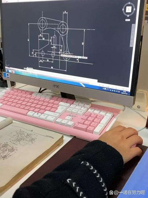 机械设计工作室老台式电脑ProE操作界面