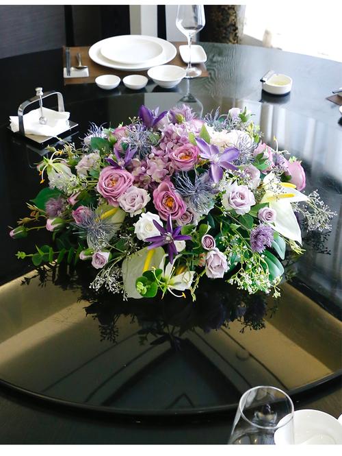 餐厅真花仿真花搭配装饰效果图