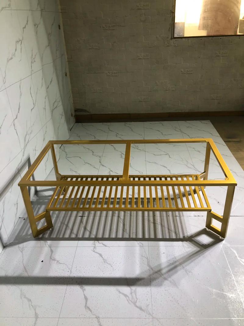 铁艺家具表面烤漆工艺细节对比