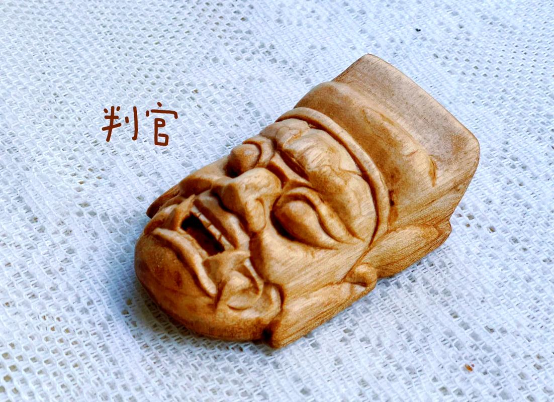 贵州德江手工刻傩面具樟木刻刀现场