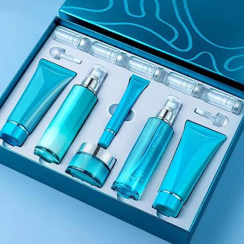 保湿：堆叠产品不如选对一款