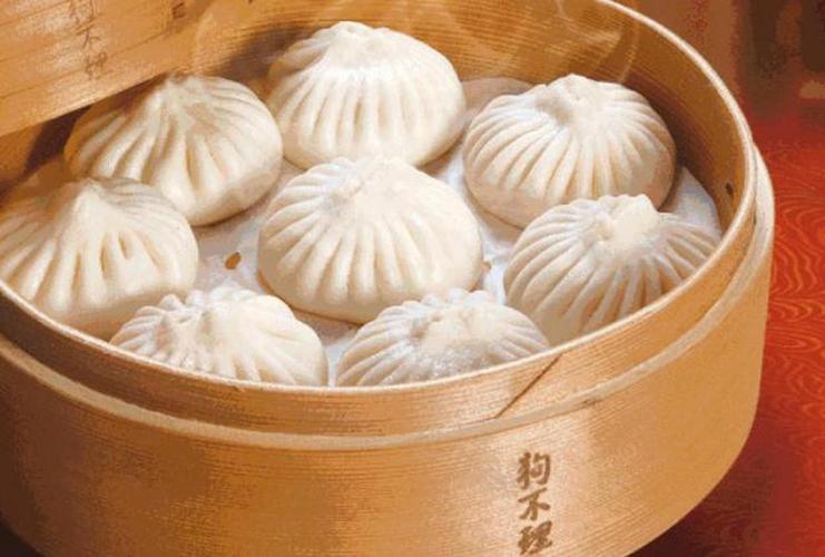 天津狗不理包子师傅手工捏褶
