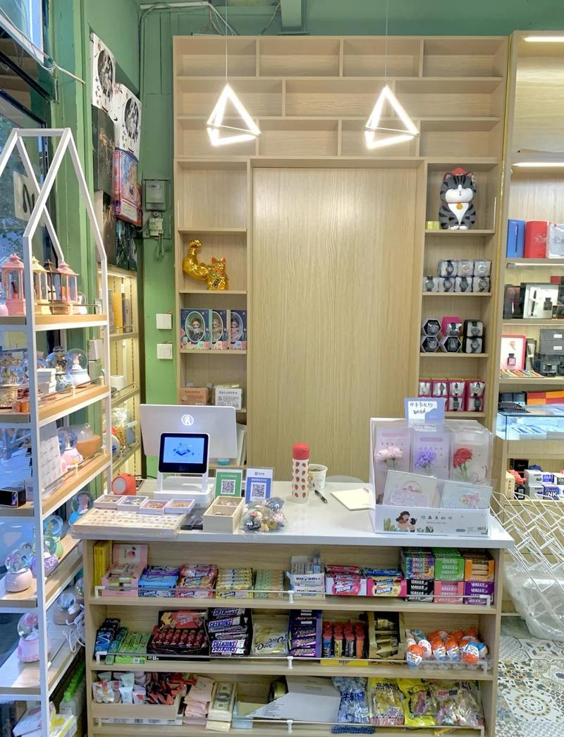 初中生创业课校园文具店运营实景